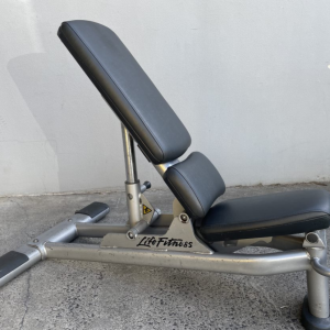 Life Fitness Inclined Bench
